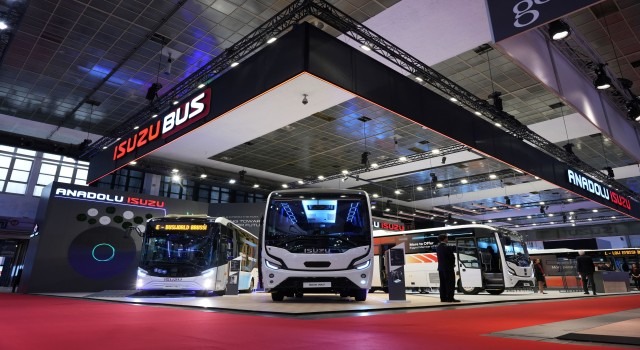 Anadolu Isuzu Busworld Europe 2025 Yeni Modellerini Tanıttı