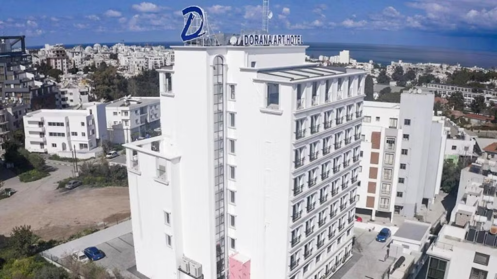 DORANA ART HOTEL