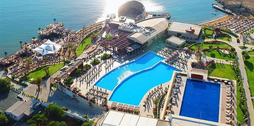LORDS PALACE HOTEL  & SPA & CASINO