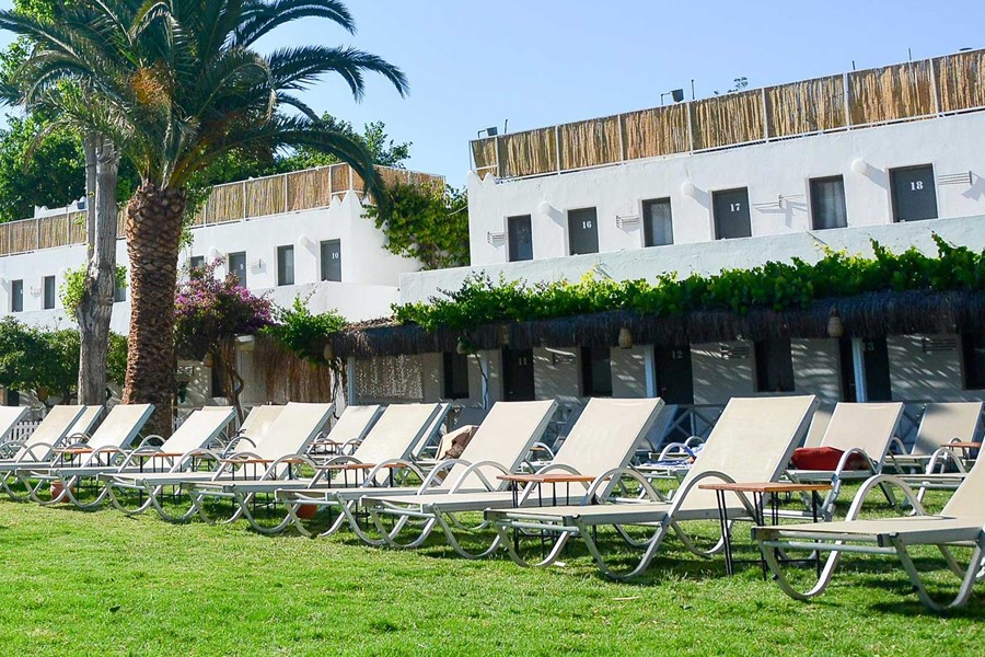 Daphnis Otel