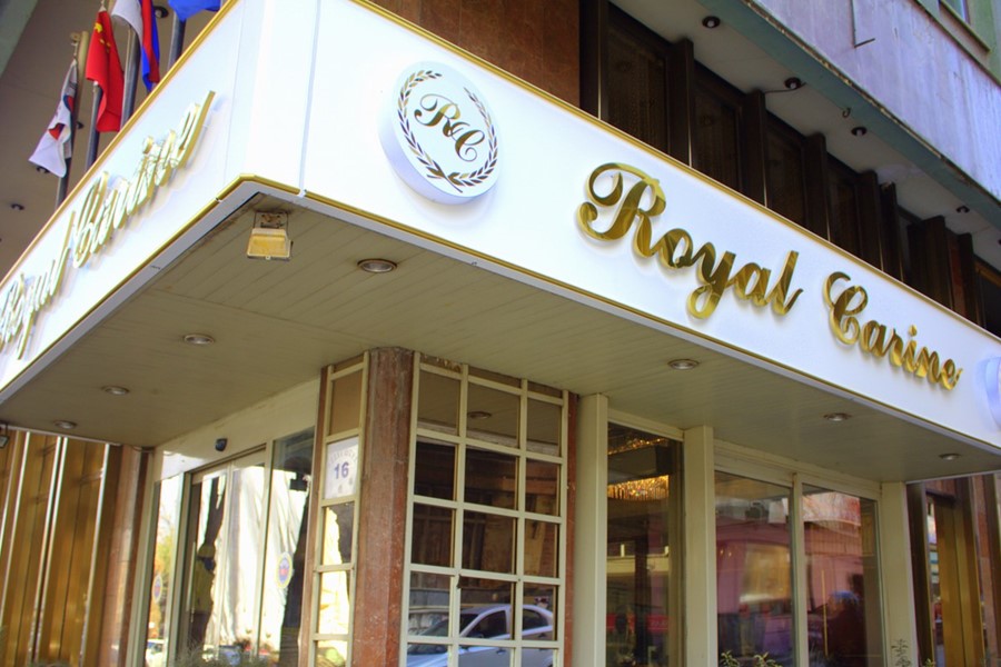 Royal Carine Hotel
